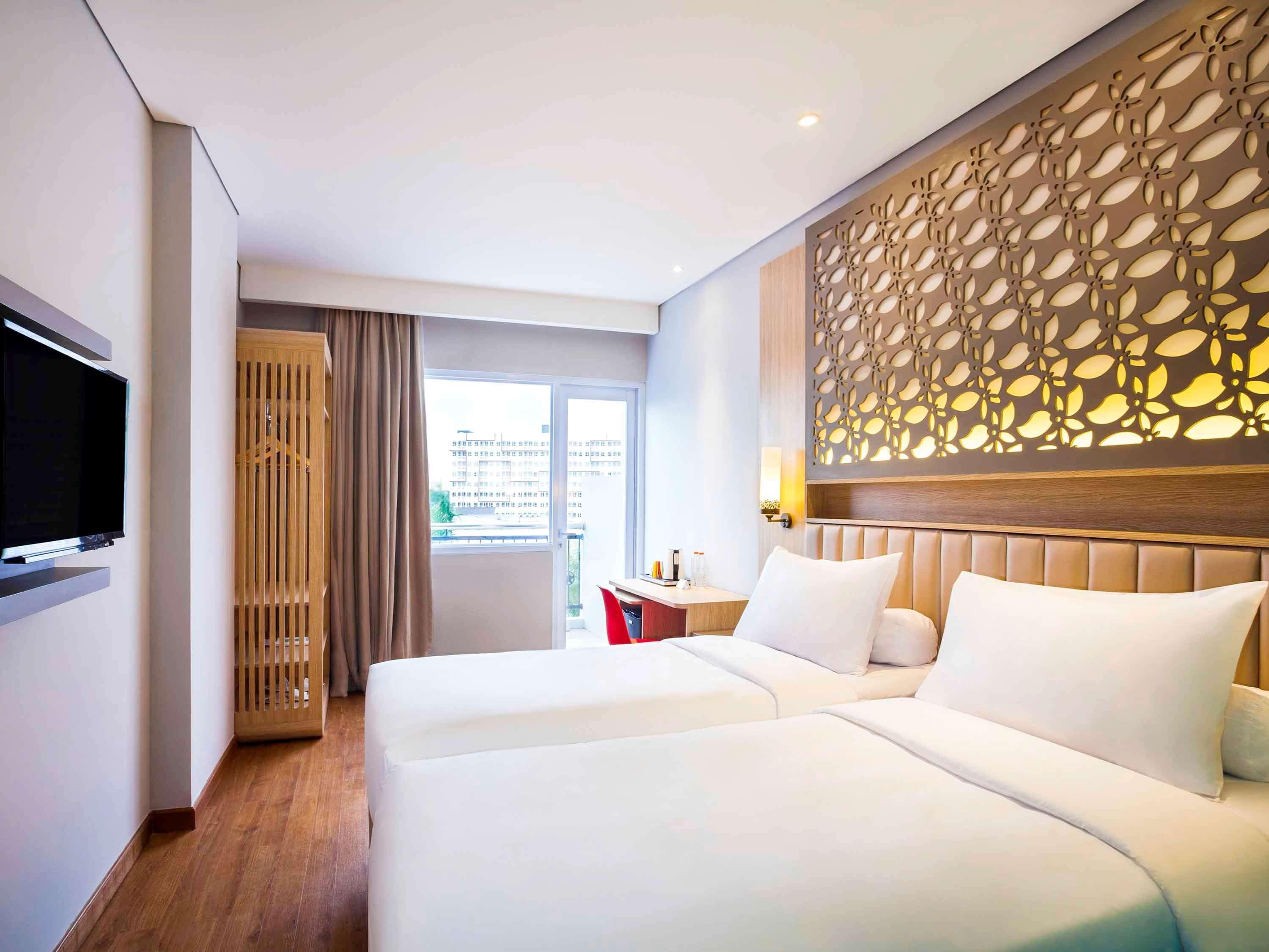 Ibis Styles Cikarang Hotel Bekasi Ngoại thất bức ảnh